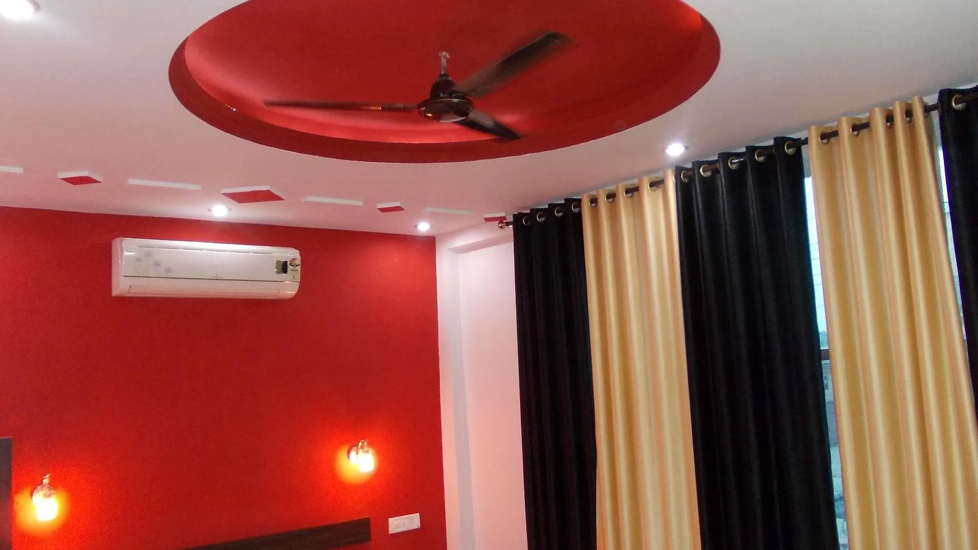 Oyo 19802 Hotel Anant Plaza Agra