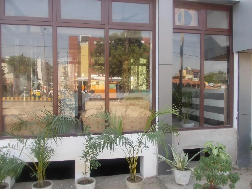 Oyo 19802 Hotel Anant Plaza Agra