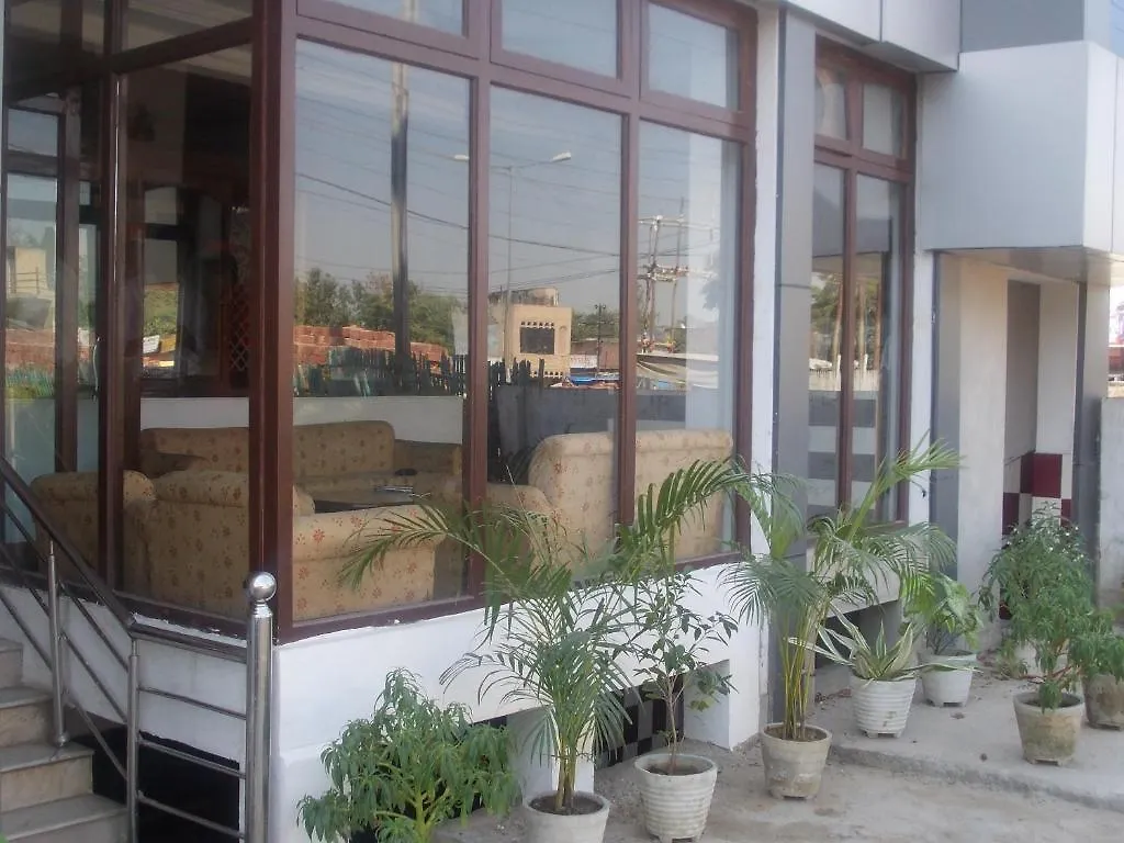 Oyo 19802 Hotel Anant Plaza Agra